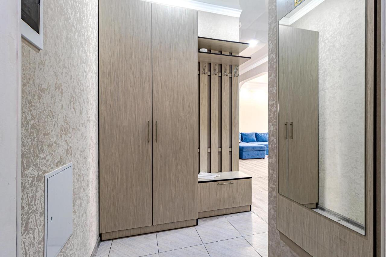 אסטנה Apartments Lux 53/141 מראה חיצוני תמונה